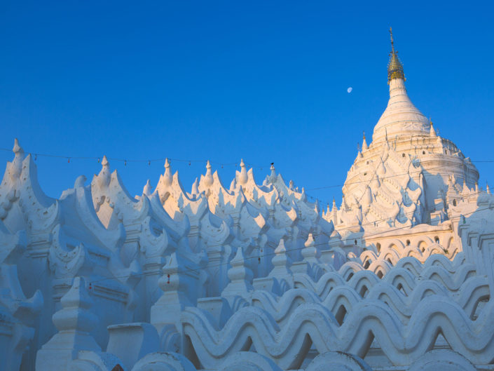 Min Kun Temple – Mandalay, Myanmar