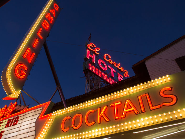 LAS VEGAS, NV – FEB 6, 2016: El Cortez Hotel neon signs